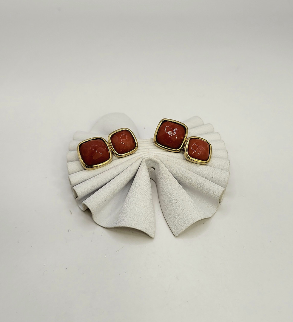 Due gemelli oro corallo