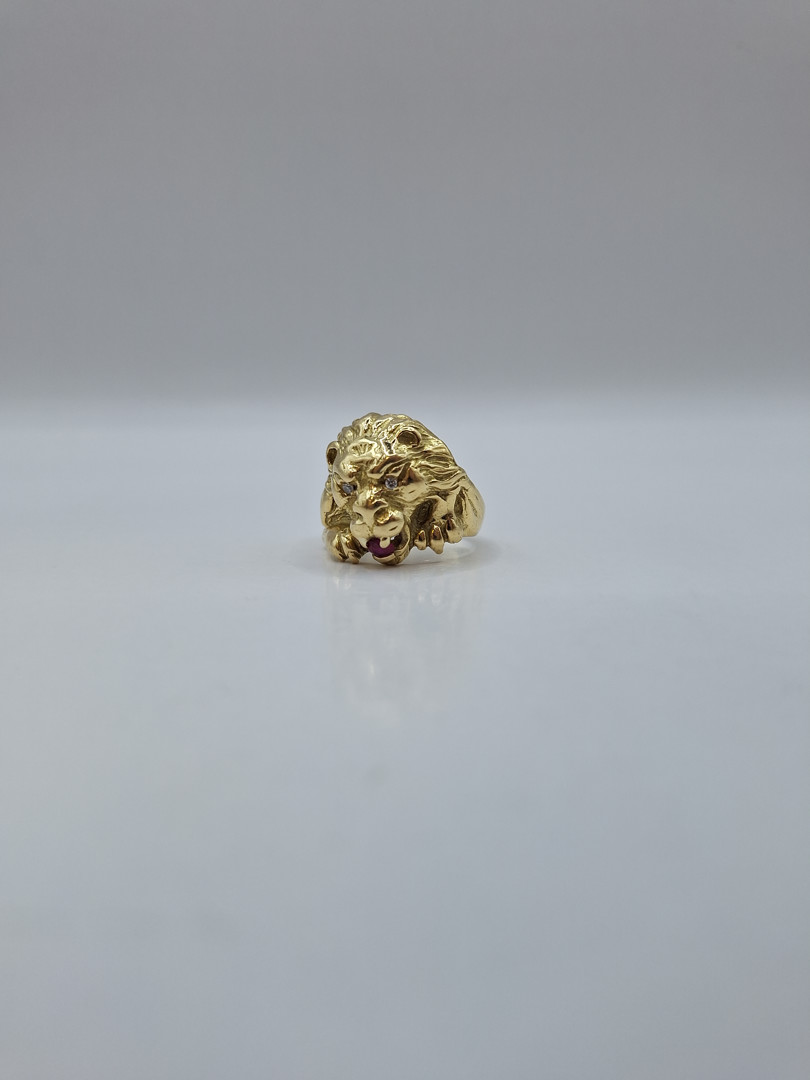 Anello oro pietre 