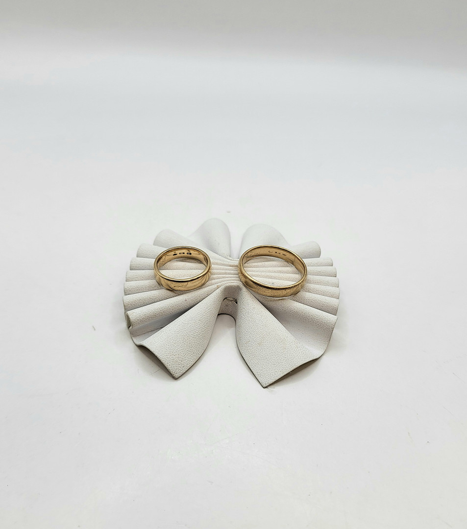 Due anelli oro
