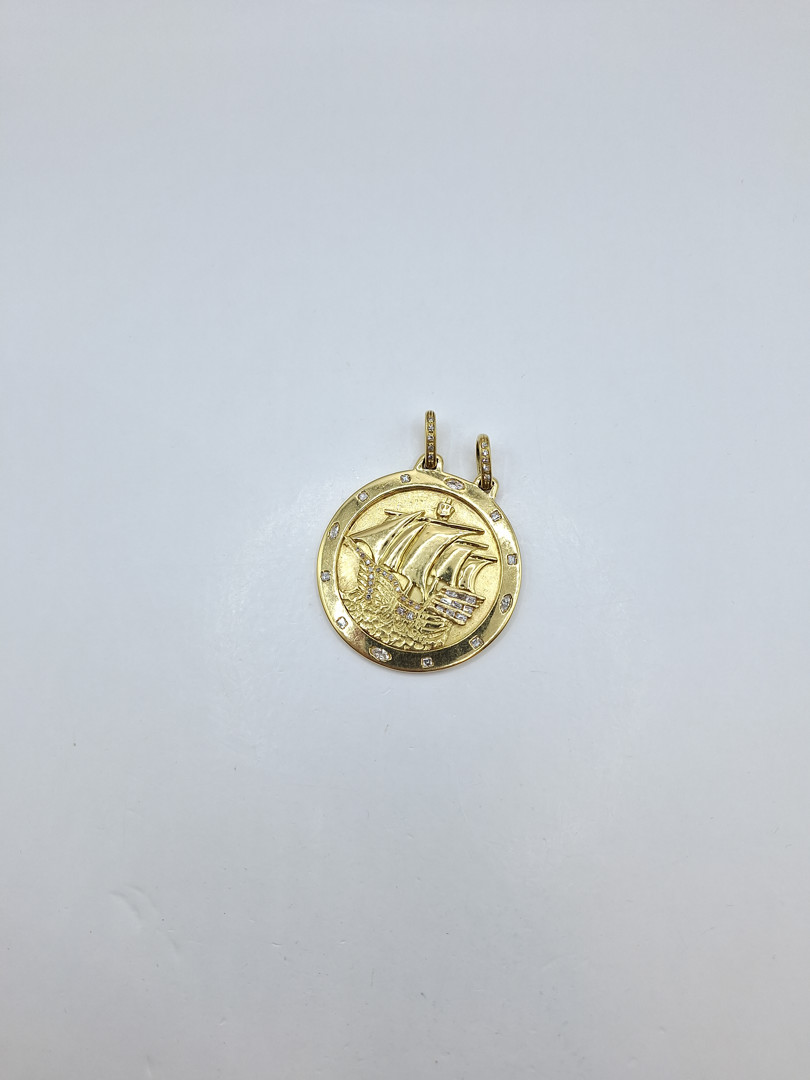 Ciondolo oro diamantini 