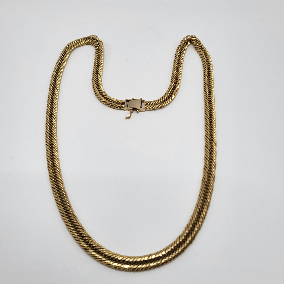 Collana oro