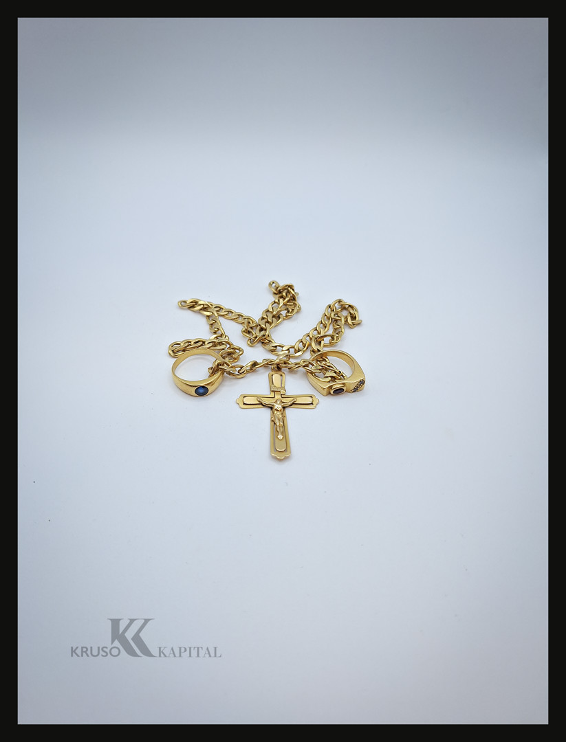 Collana due anelli e croce oro pietre