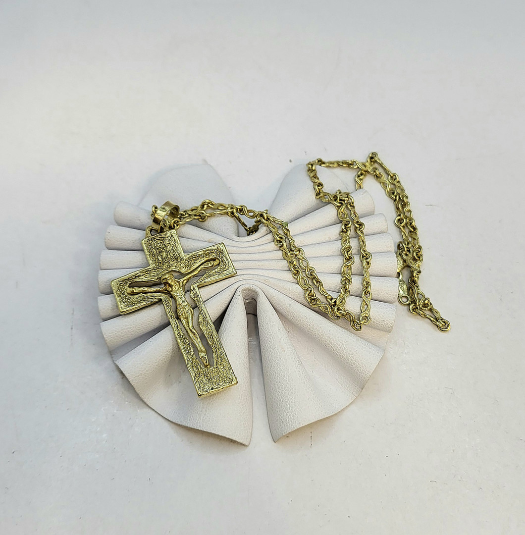 Collana e ciondolo oro 