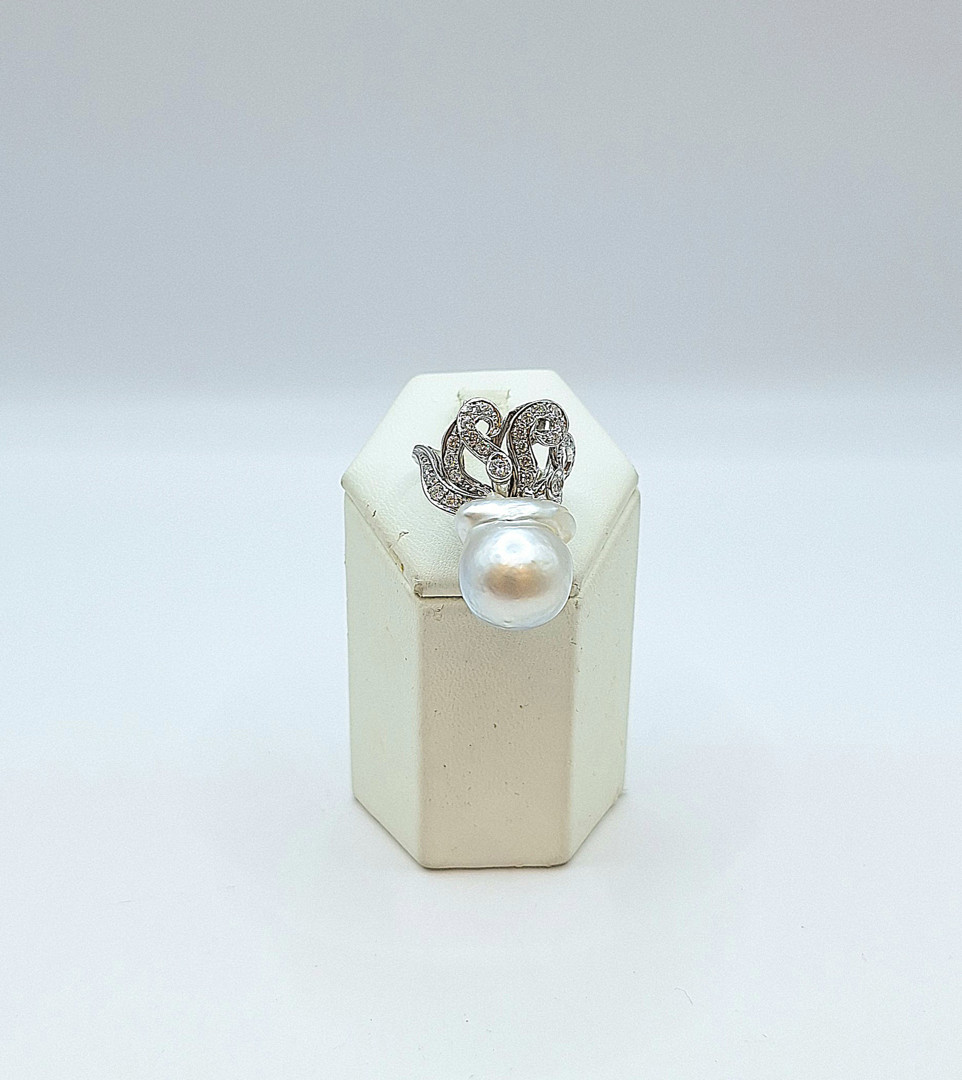 Anello oro perla diamantini