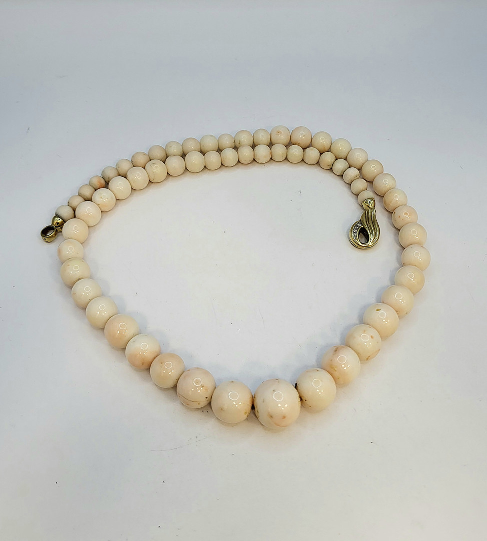 collana coralli con chiusura oro diamantini 