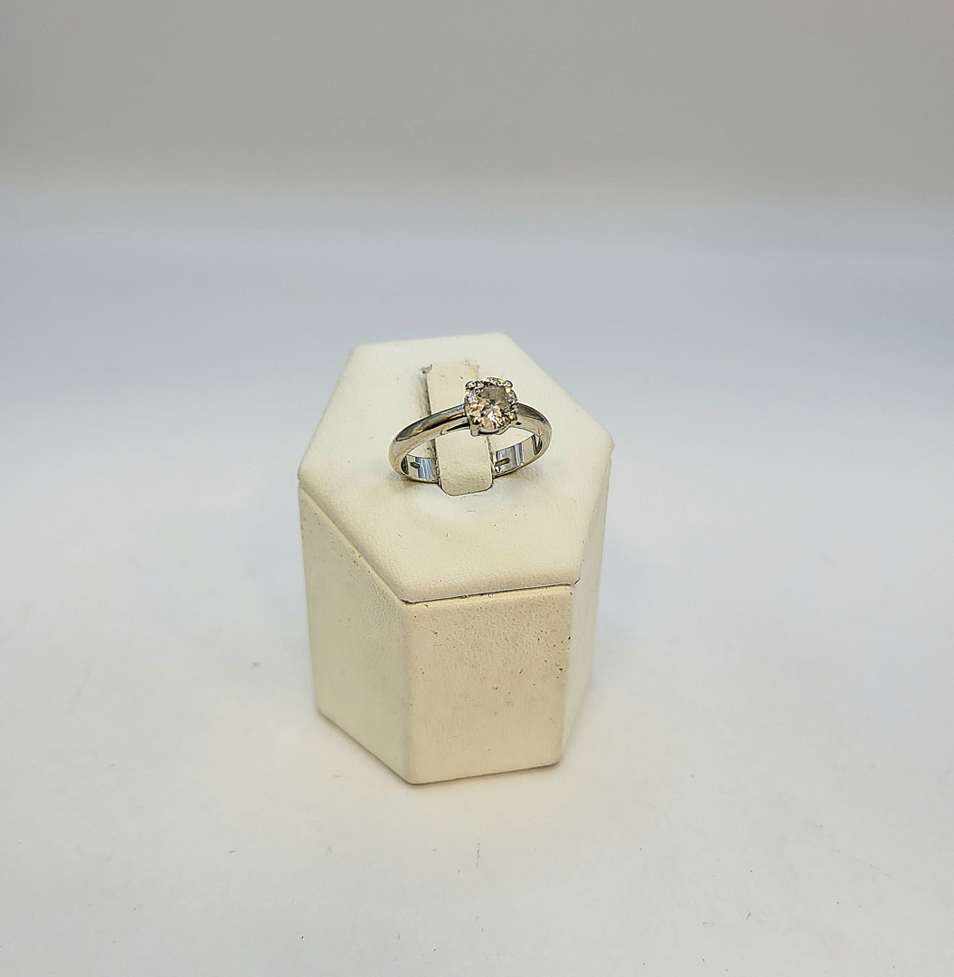 Anello oro diamante