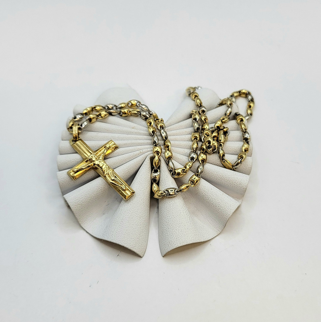 Collana e croce oro