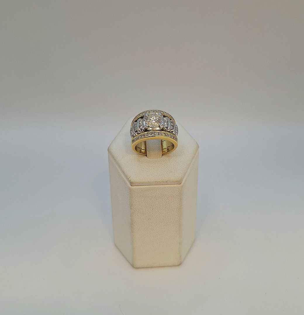 Anello oro diamanti