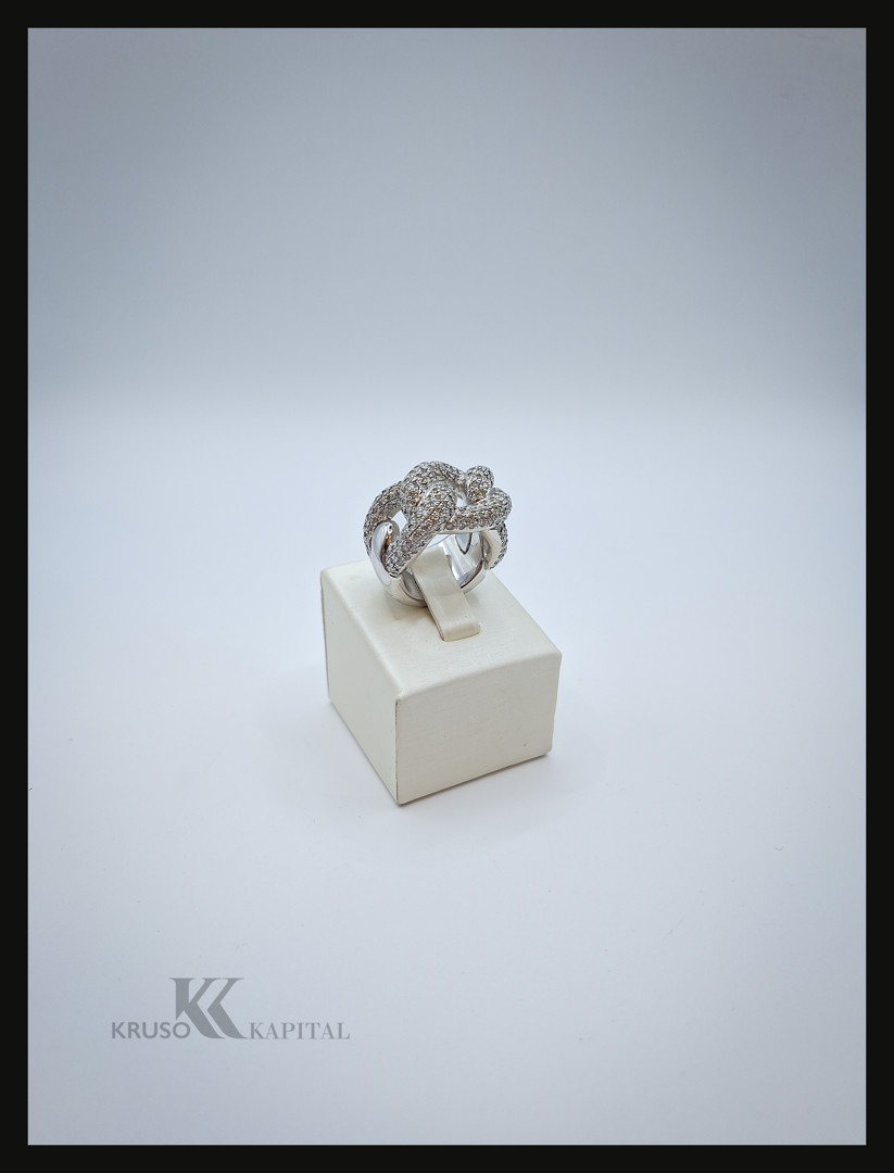 Anello a firma Pianegonda in argento con diamantini