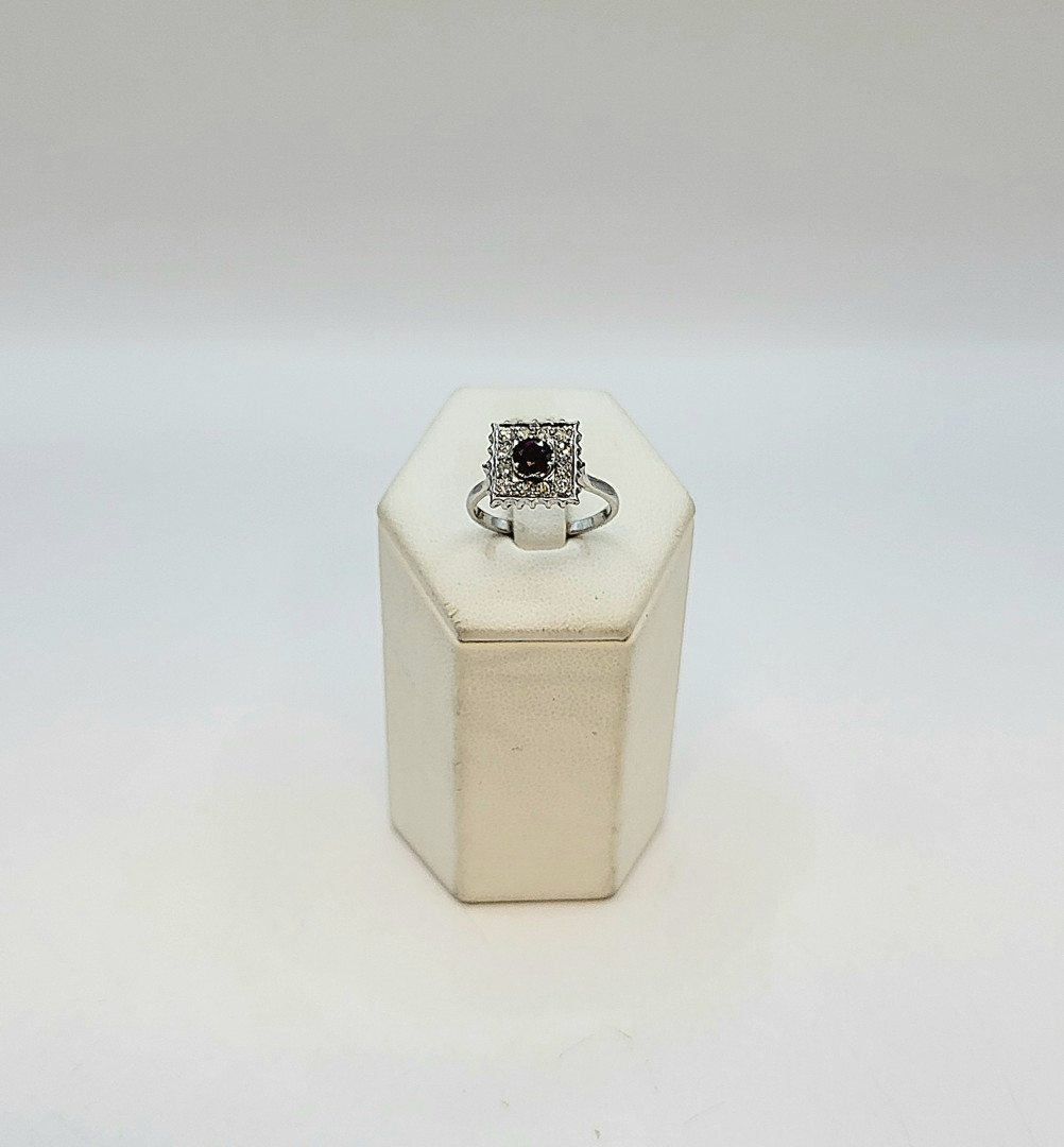 Anello oro diamanti pietra