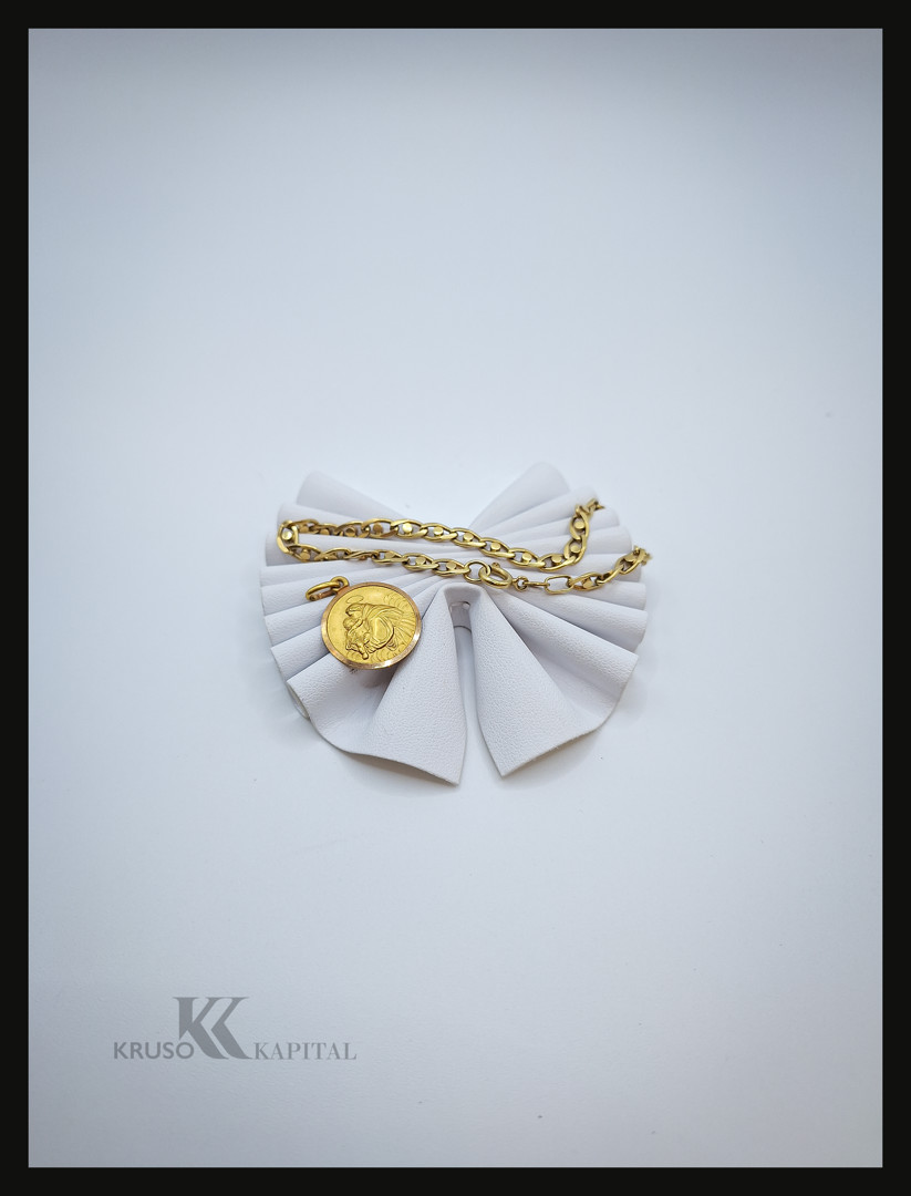 Bracciale e ciondolo oro