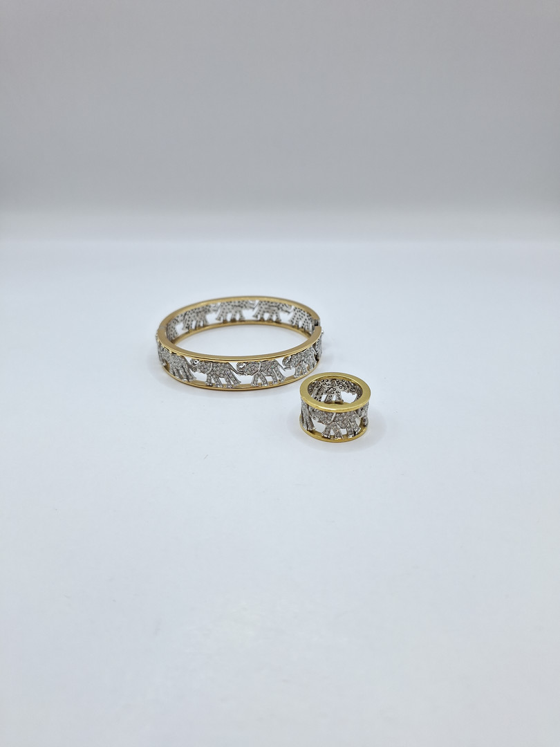 Bracciale e anello oro diamantini