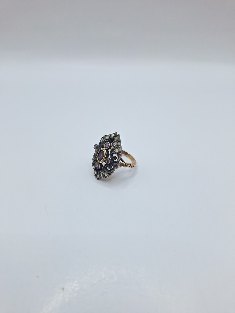 Anello oro argento diamanti pietre