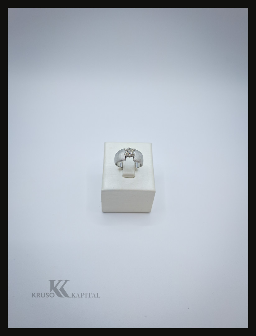 Anello oro diamante