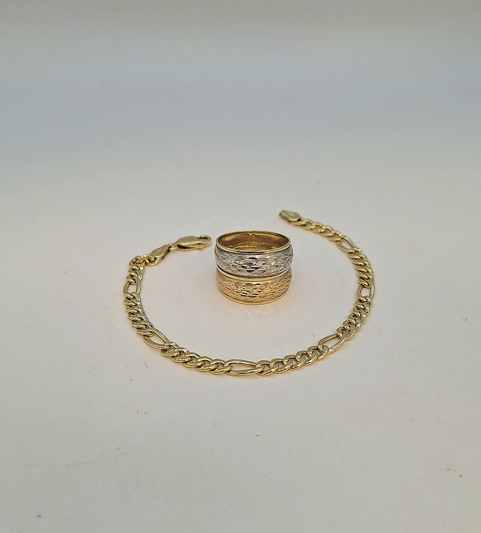 Bracciale e anello oro
