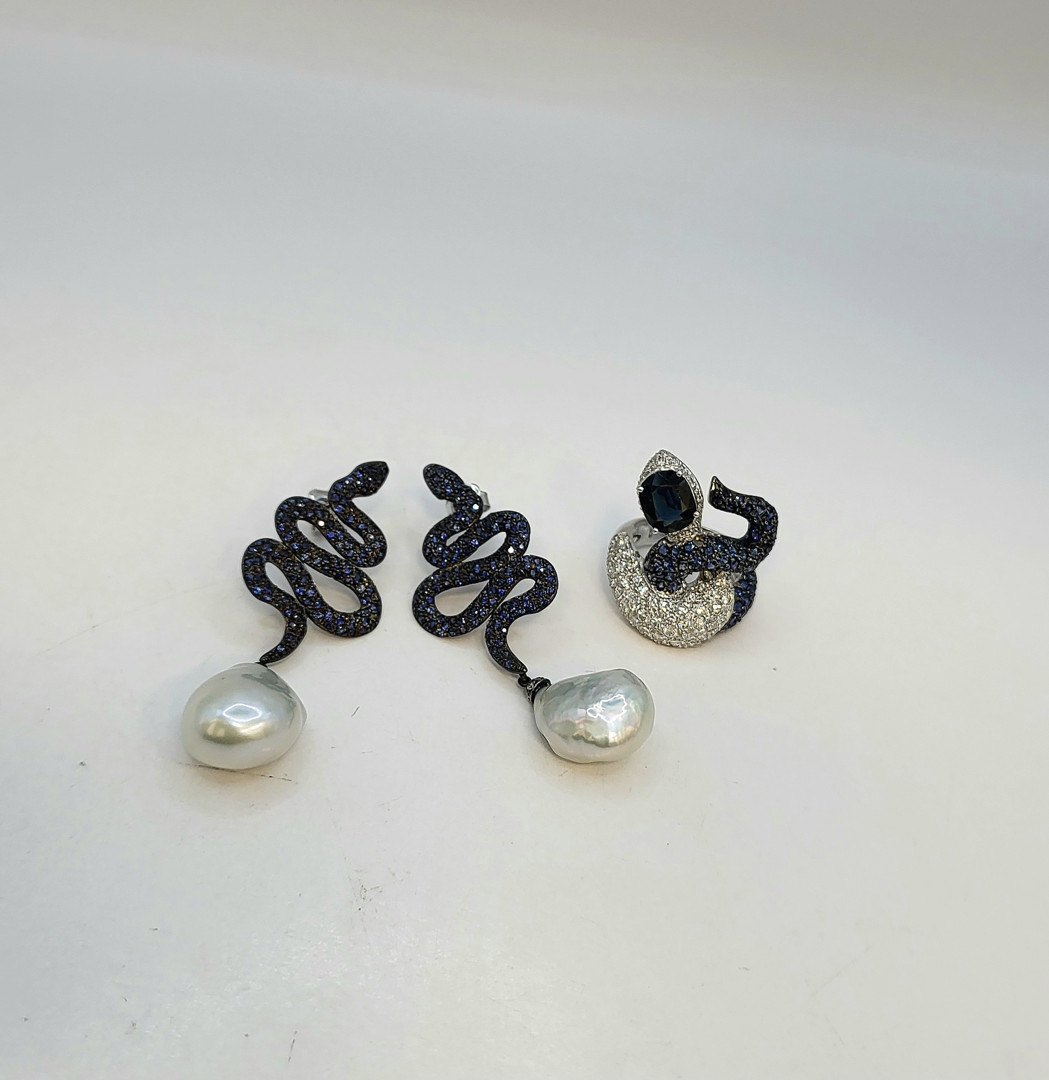 Paio orecchini e anello oro argento diamanti pietre madreperla
