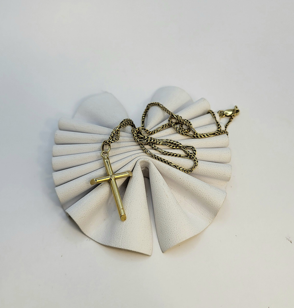 Catenina e croce oro