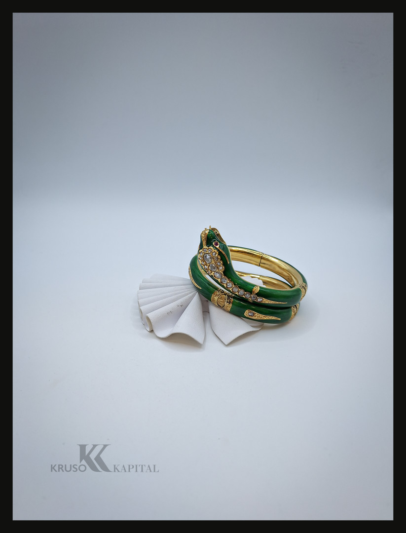 Bracciale oro smalti diamanti