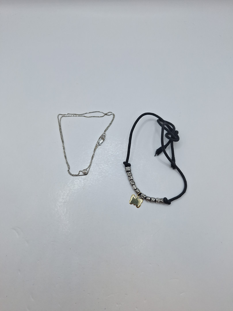 Catenina con ciondolo oro e diamantino e cordoncino con pezzi argento e oro