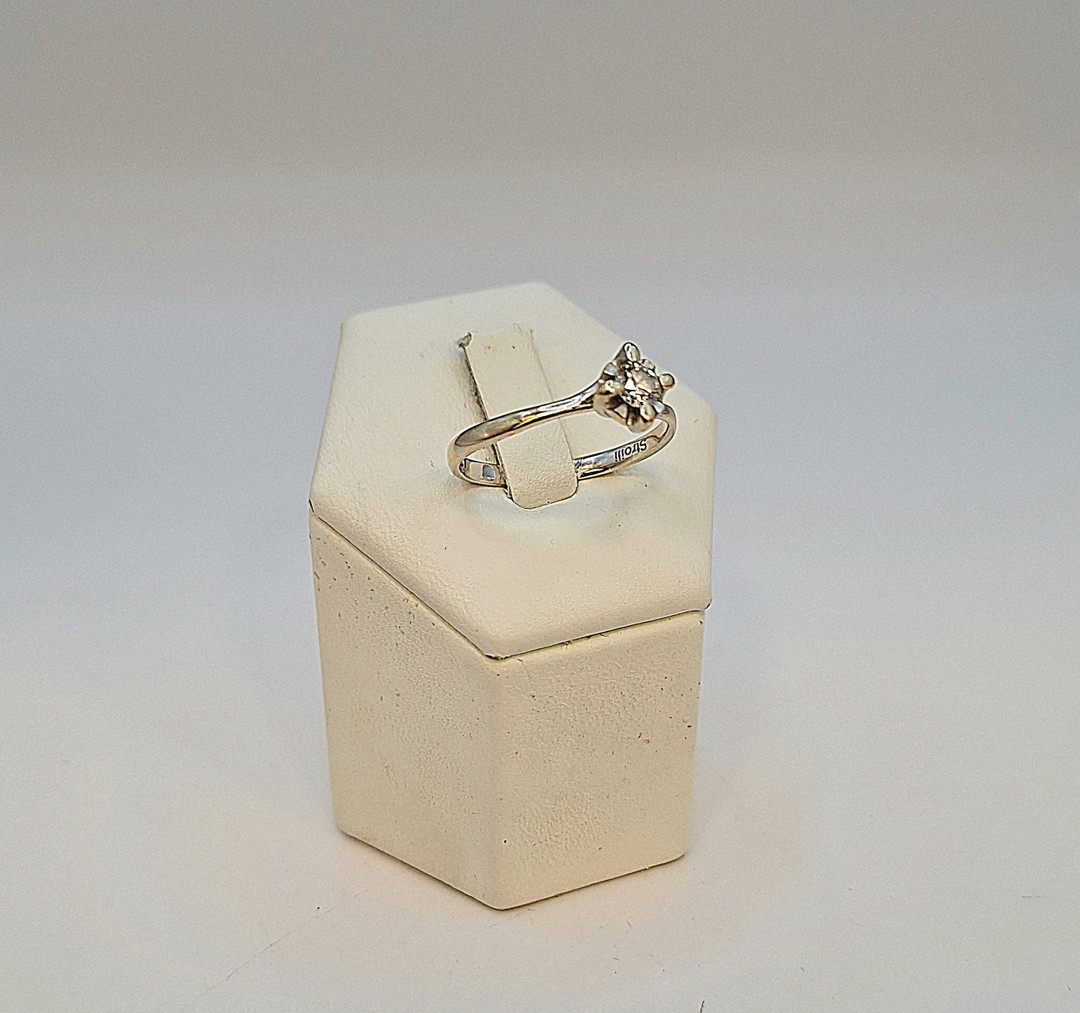 Anello a firma Stroil oro diamantino