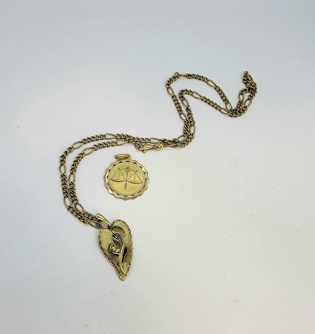 Catena e due ciondoli oro 