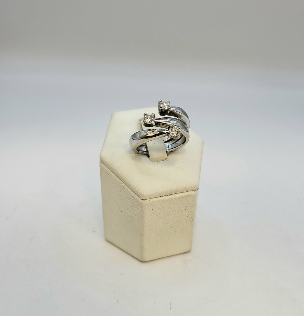 Anello oro diamanti