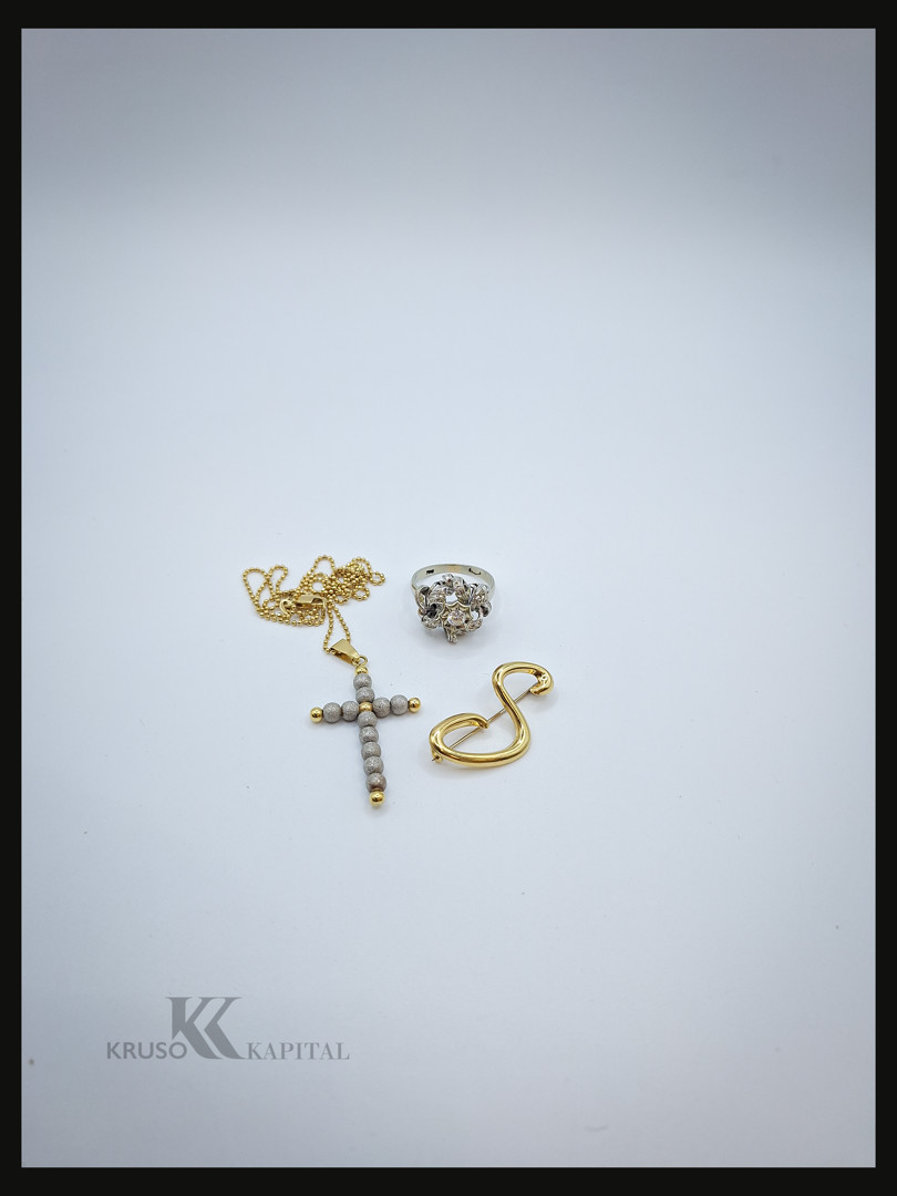 Collana croce anello spilla oro diamantino