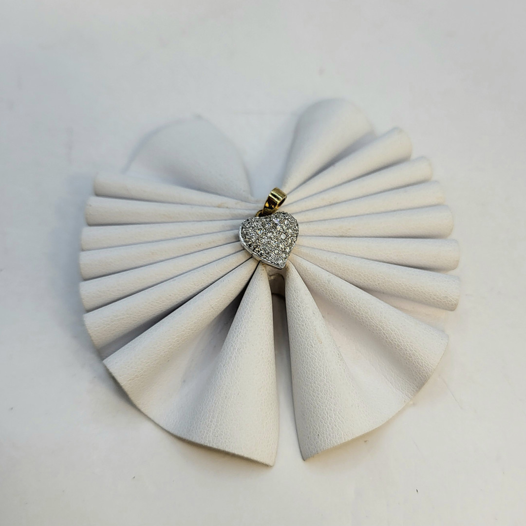 Ciondolo oro diamanti