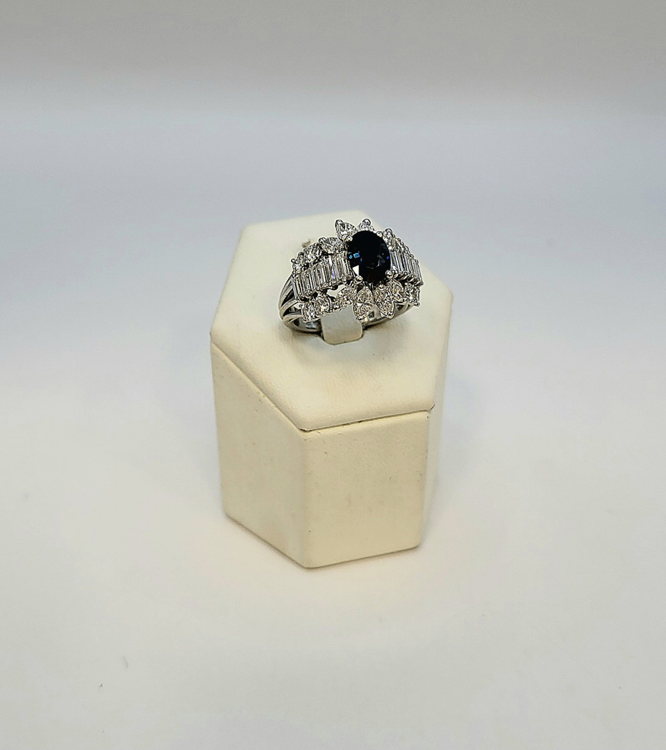 Anello platino pietra diamanti 