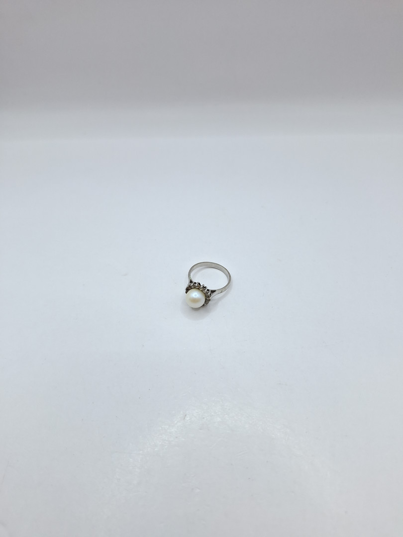 Anello oro pietre perla 