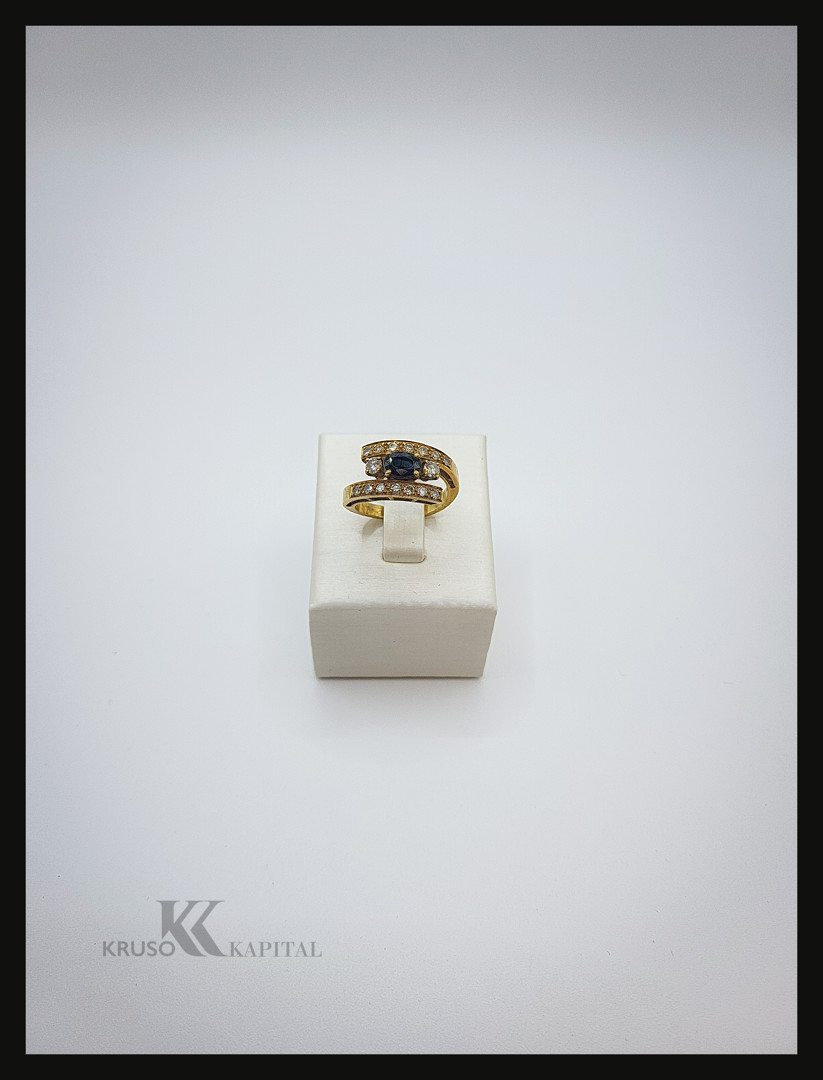 Anello oro pietra diamantini