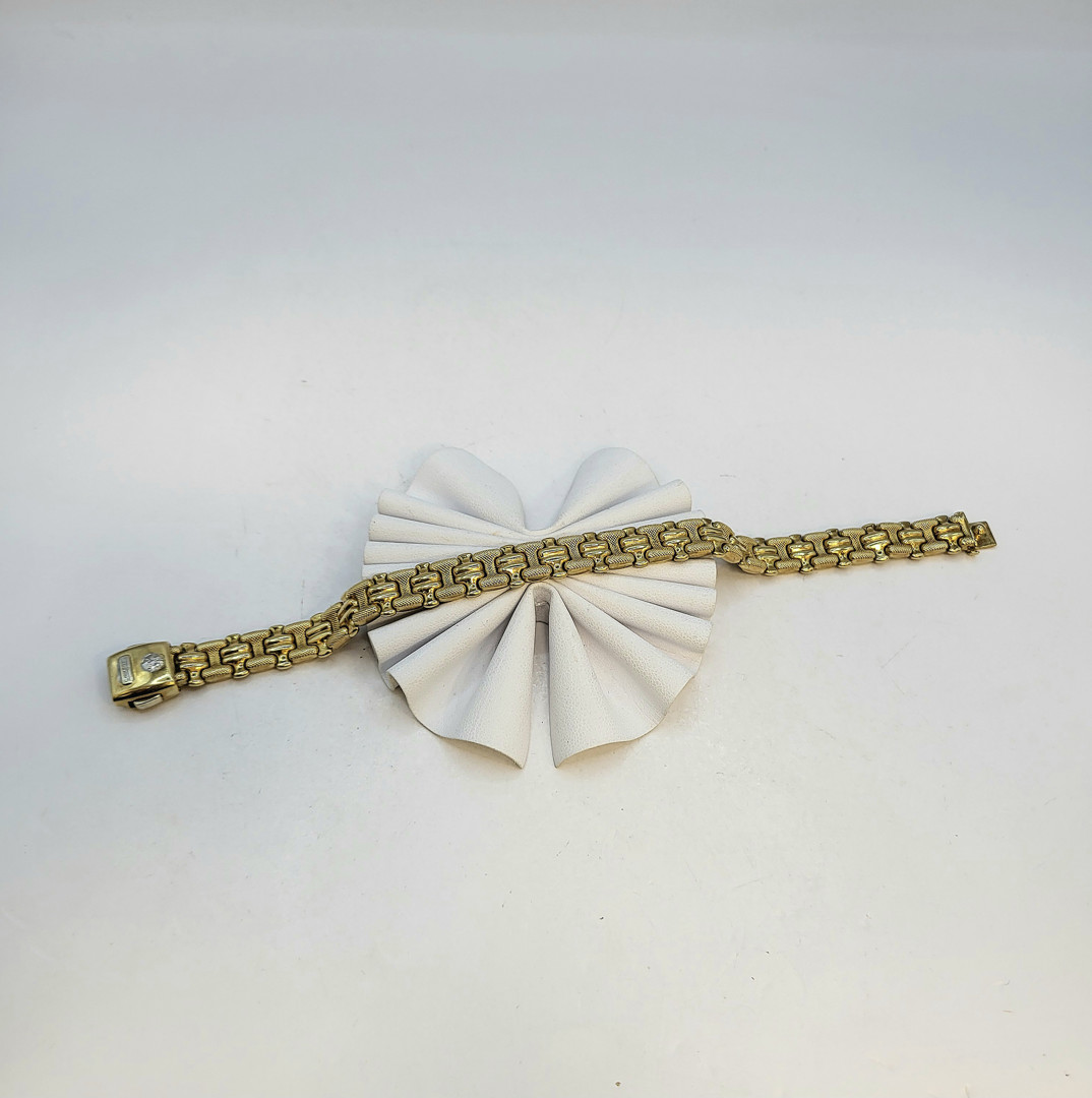 Bracciale a firma Chimento oro diamantino