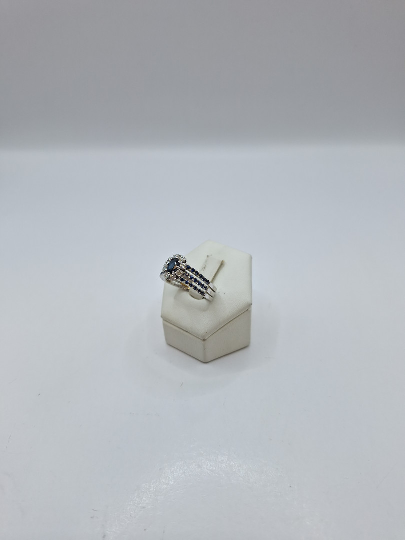 Anello oro pietre diamantini