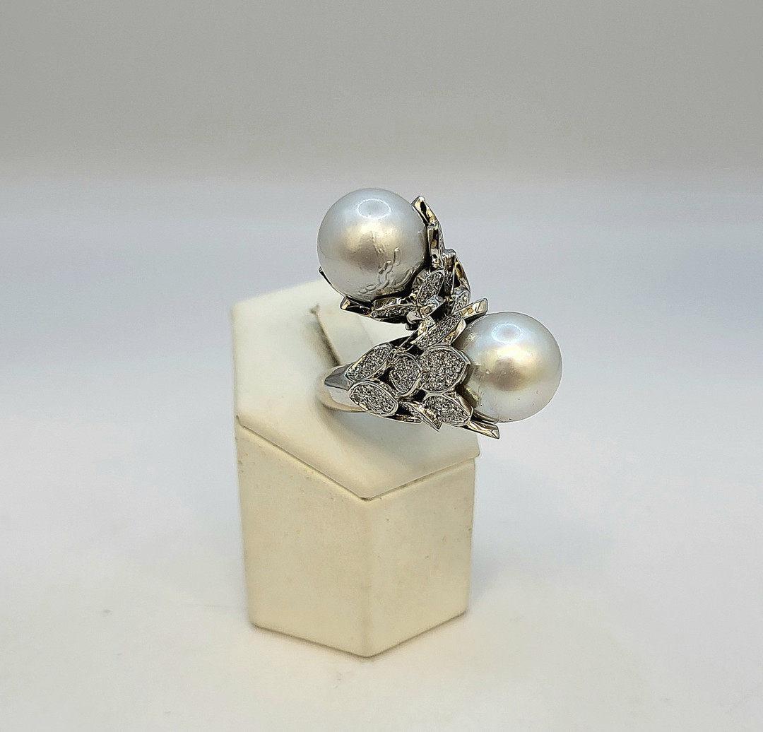 Anello oro diamanti perle
