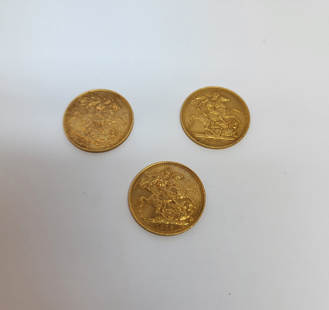 Tre sterline oro