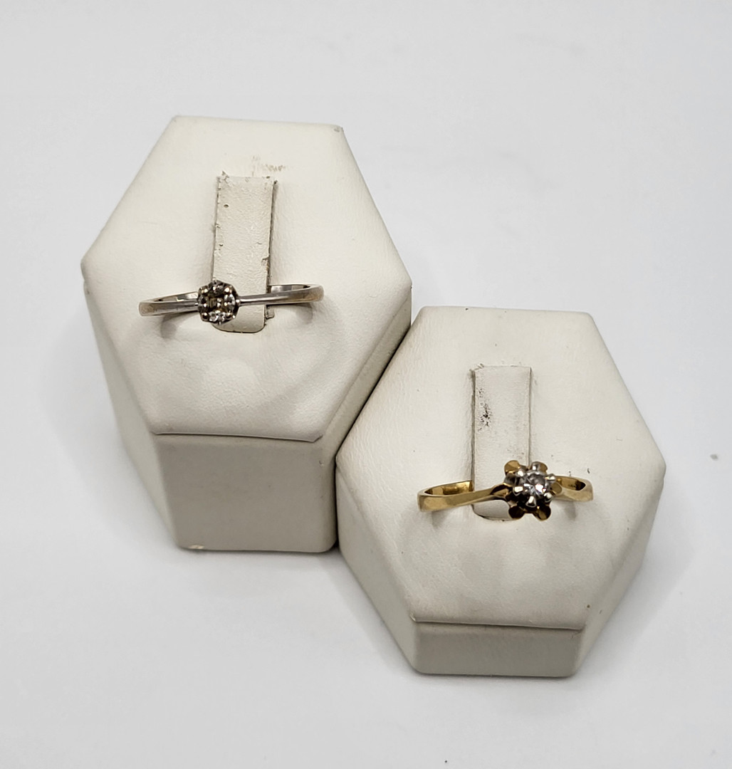 Due anelli oro diamanti