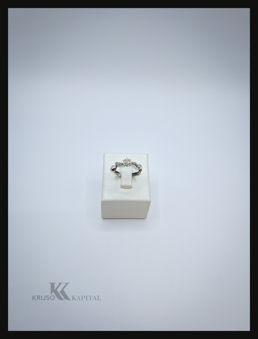 Anello oro diamanti