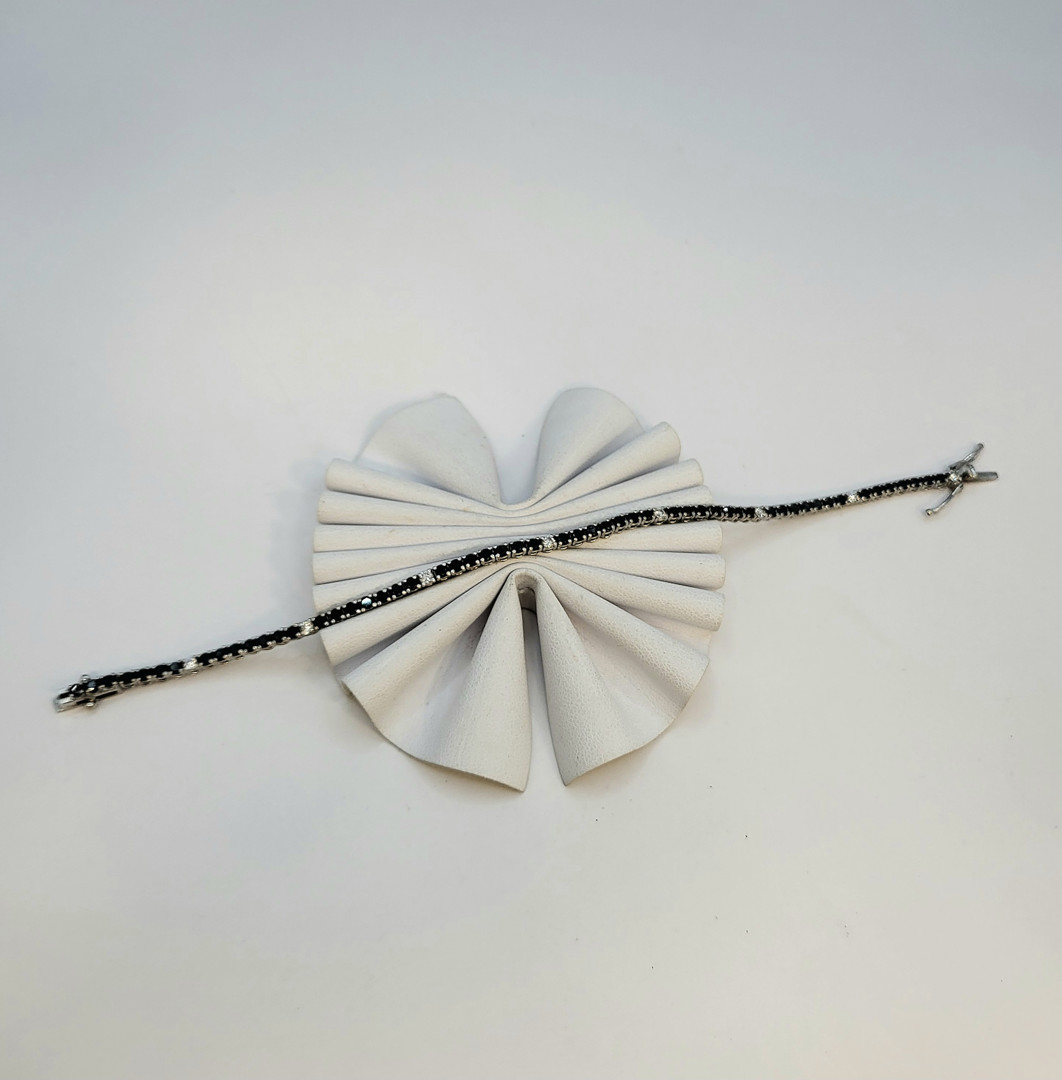 Bracciale oro diamanti pietre