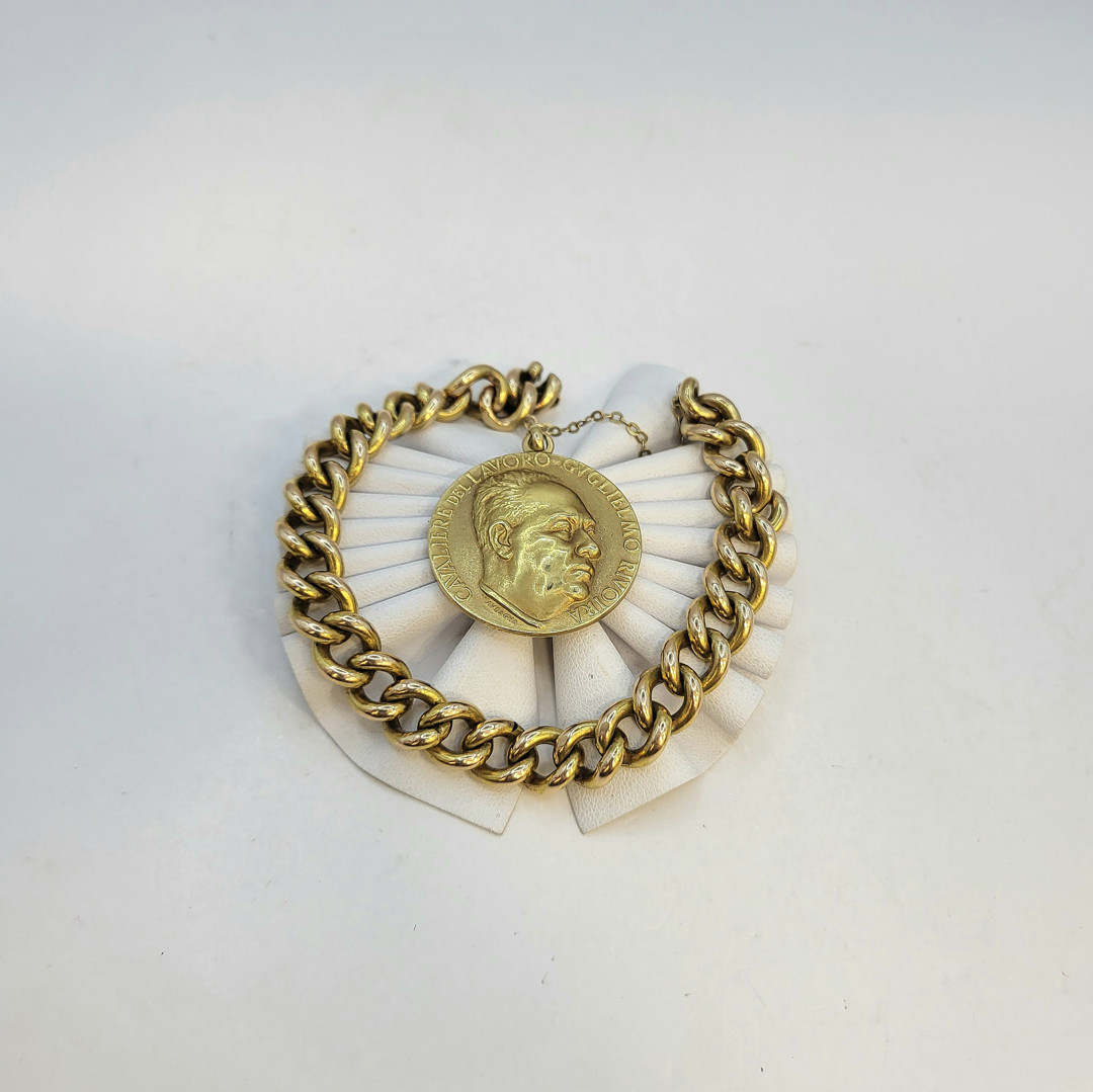 Bracciale e ciondolo oro