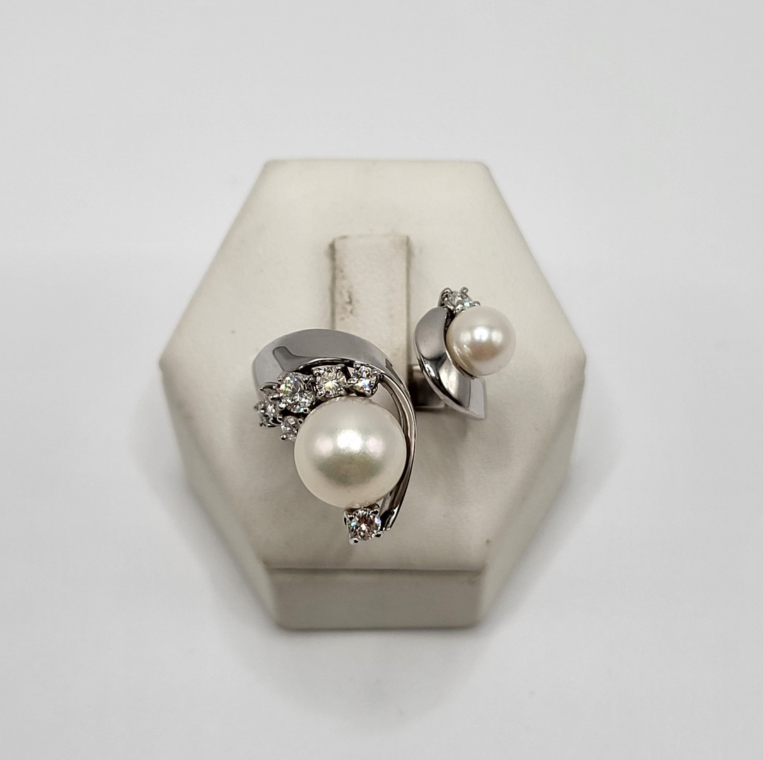 Anello oro diamanti perle 