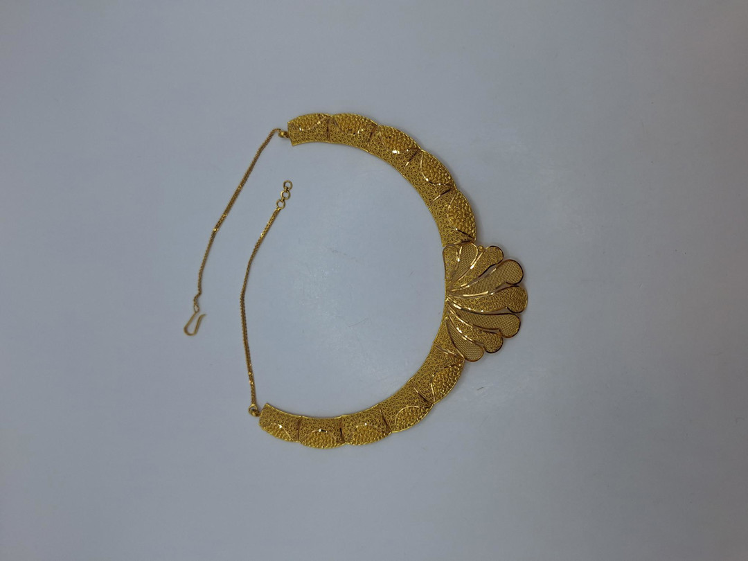 Collana oro