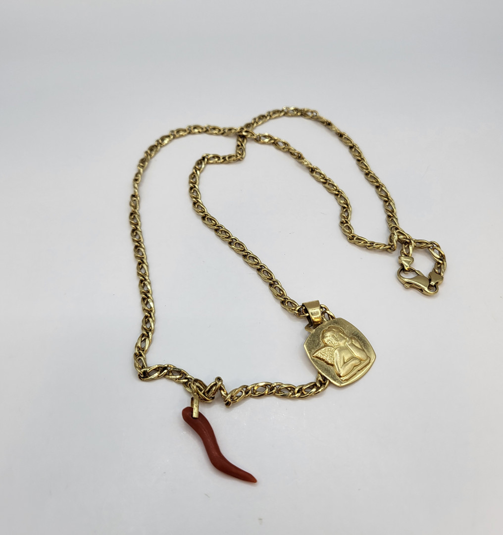 Collana e due ciondoli oro pietra