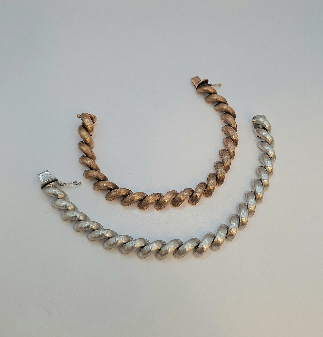 Due bracciali oro