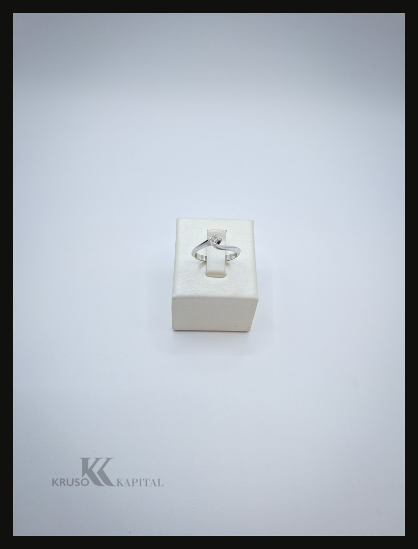 Anello oro diamantino