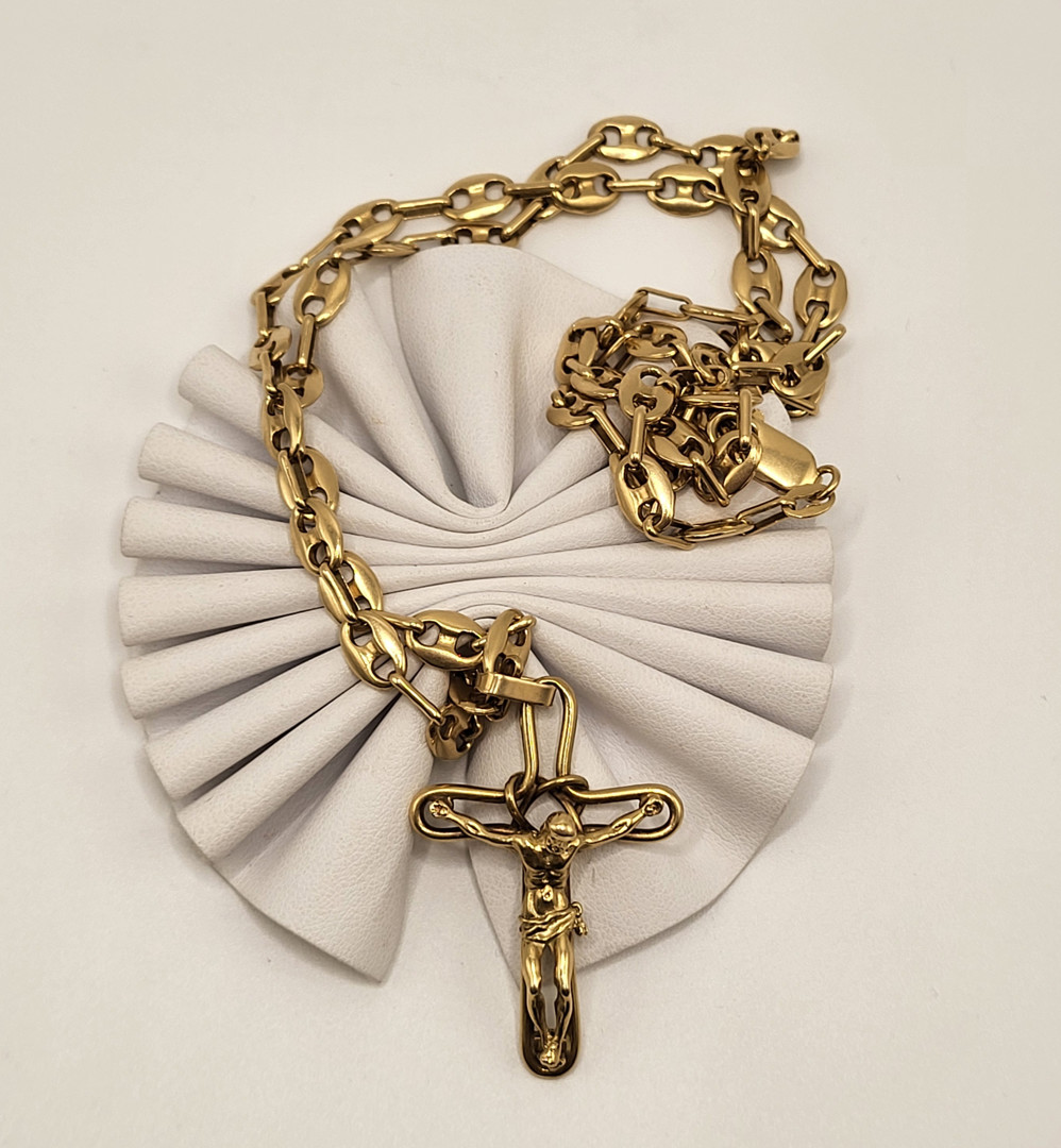 Collana e ciondolo oro 