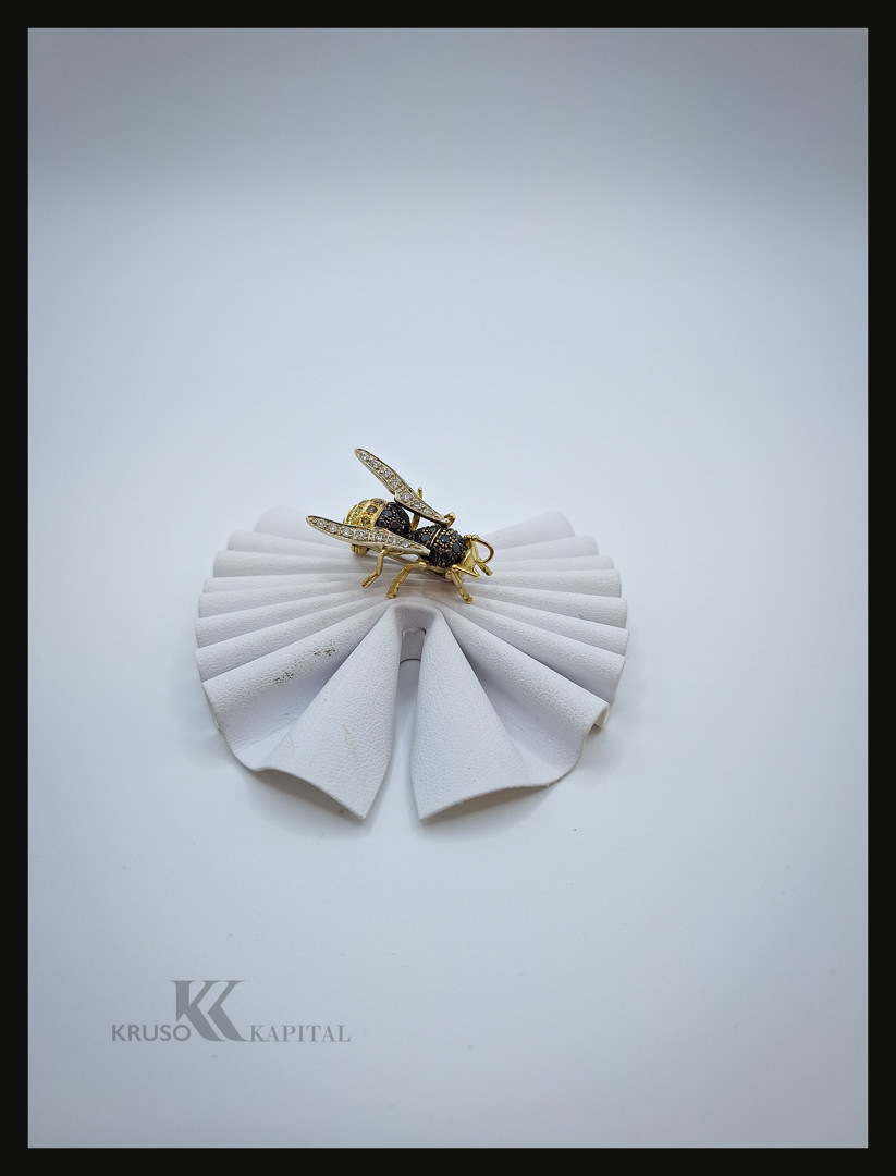 Spilla oro diamanti pietre