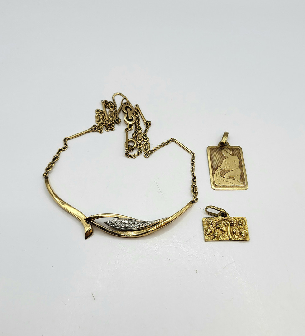 Collana e due ciondoli oro diamantini