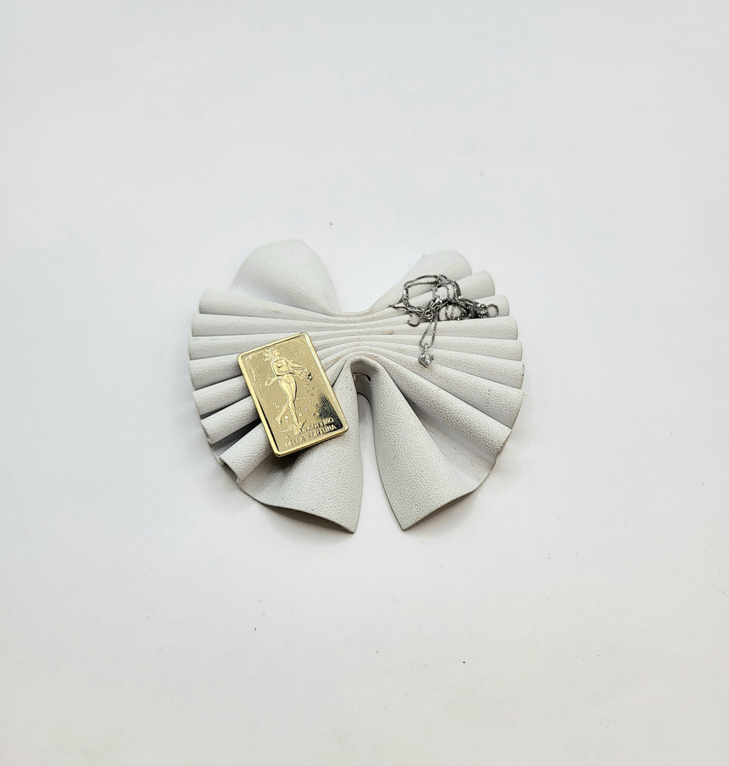 Catenina con ciondolo e lingotto oro diamantino