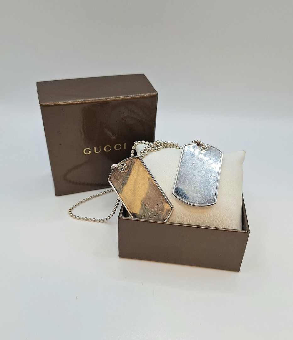 Collana a firma Gucci Dog Tag argento