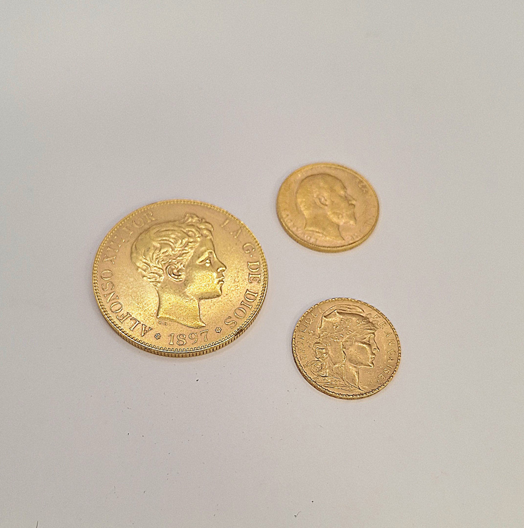 Tre monete oro